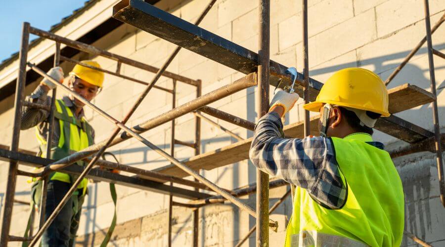 Professional fairlawn roofing services in Bisbee, ND
